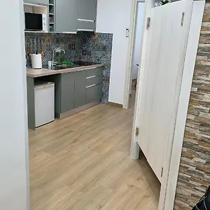 Domus Apartamento Nápoles